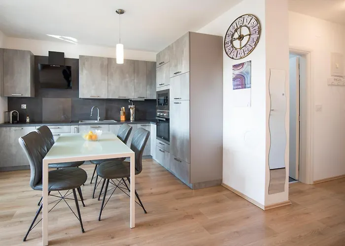 Denis Apartmán Pula